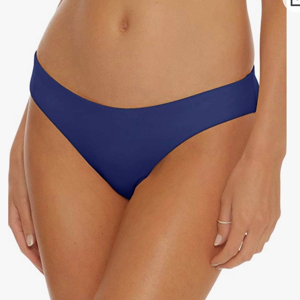 BECCA hipster shirred back bikini bottom ๐ - Picture 2 of 9